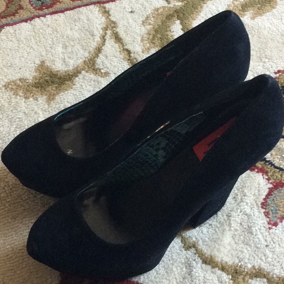 New - Picture 4 of 4